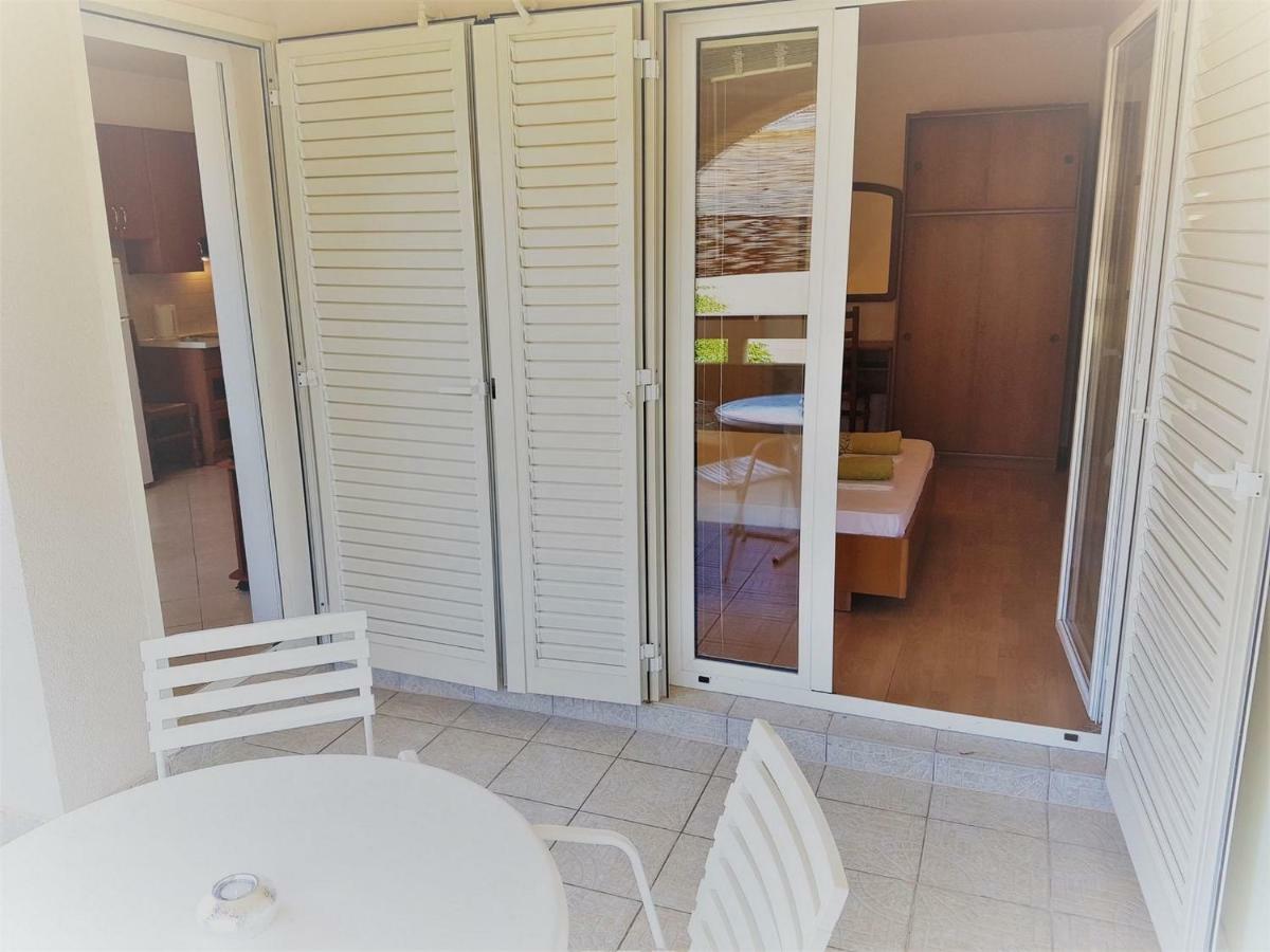 Apartments Vrtlici Stara Novalja Bagian luar foto
