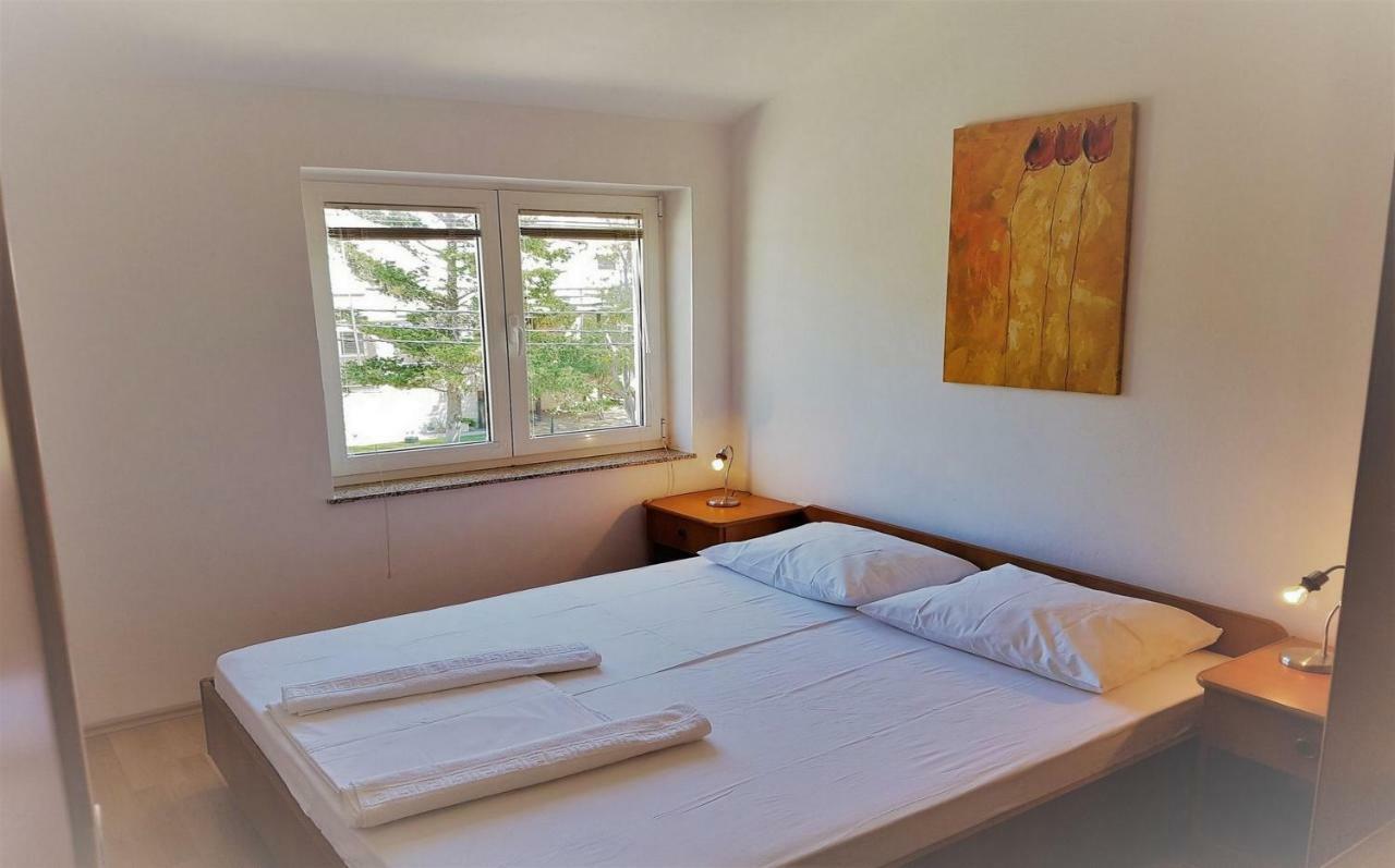 Apartments Vrtlici Stara Novalja Bagian luar foto
