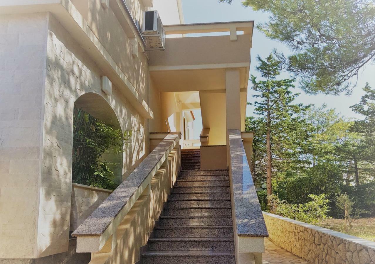 Apartments Vrtlici Stara Novalja Bagian luar foto